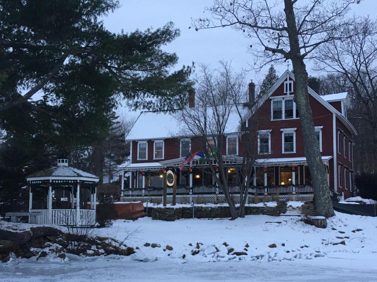 Lake House At Ferry Point Bed & Breakfast Sanbornton Exterior photo